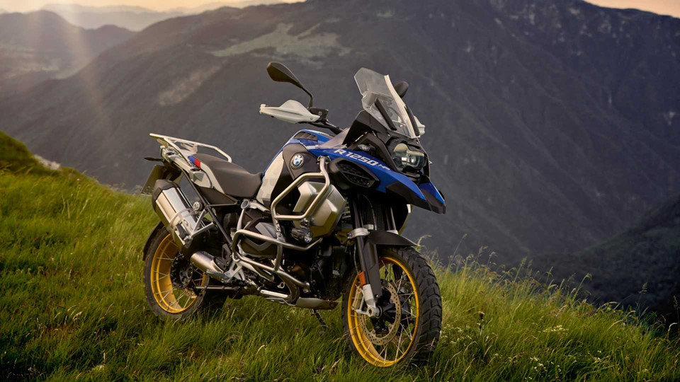 BMW R 1250 GS Adventure ra mắt - bình xăng 30 lít, giàu công nghệ