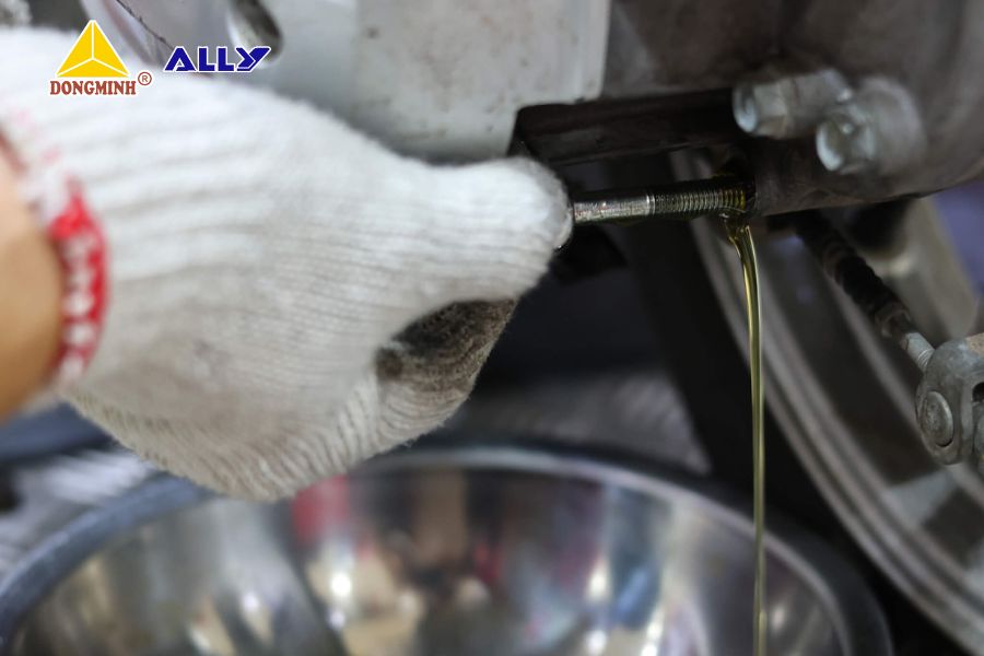 Bảo Dưỡng Xe Tay Ga Định Kỳ Có Cần Thiết Không?