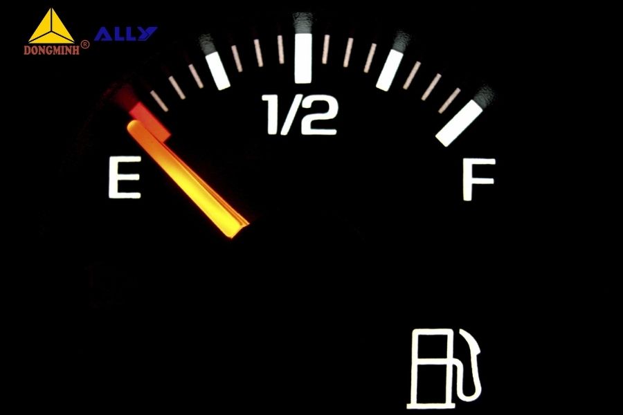 Tại Sao Xe Máy 50cc Đề Không Nổ? Cách Khắc Phục